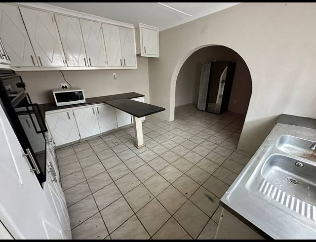 4 BEDROOM HOUSE FOR SALE IN NORTHDALE